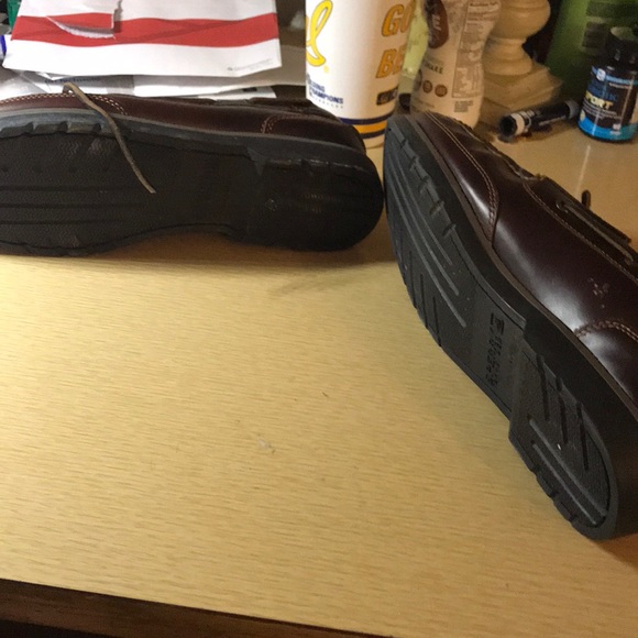 Sperry’s - Picture 4 of 4